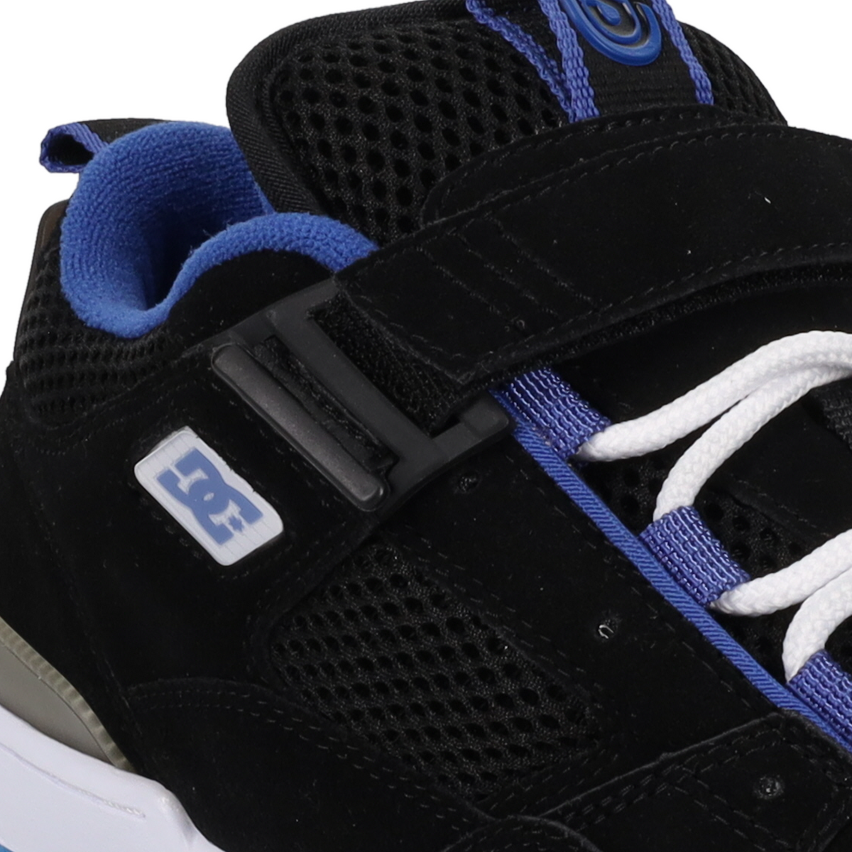 DC JS1 001 – Leapsskateboarding