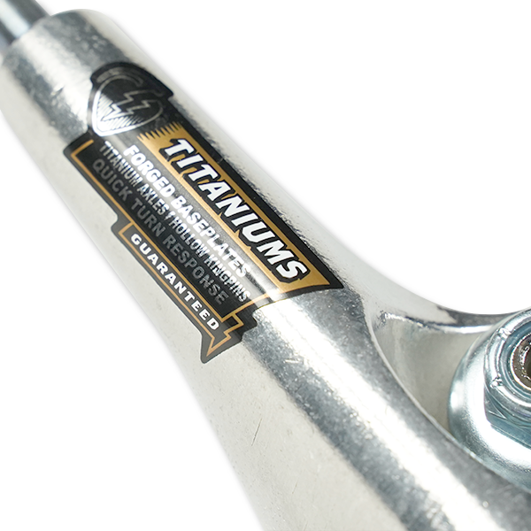 THUNDER TITANIUM LIGHTS – Leapsskateboarding THUNDER TITANIUM LIGHTS – Leapsskateboarding