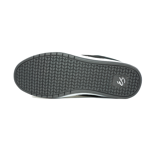 es ACCEL SLIM BLACKTOPWASH – Leapsskateboarding
