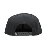 DC 24 STAR EMB SNAPBACK BKB